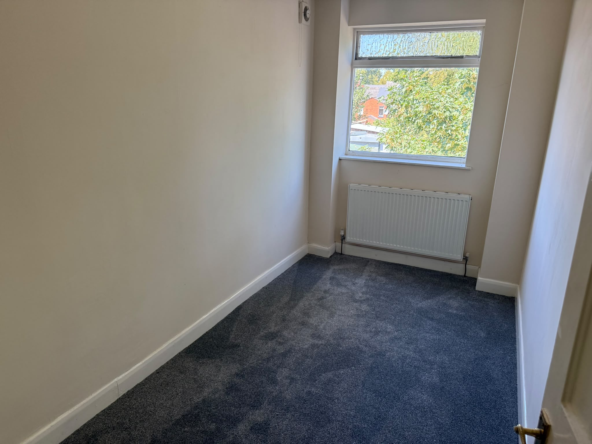 Nansen Road, B11  — photo 13