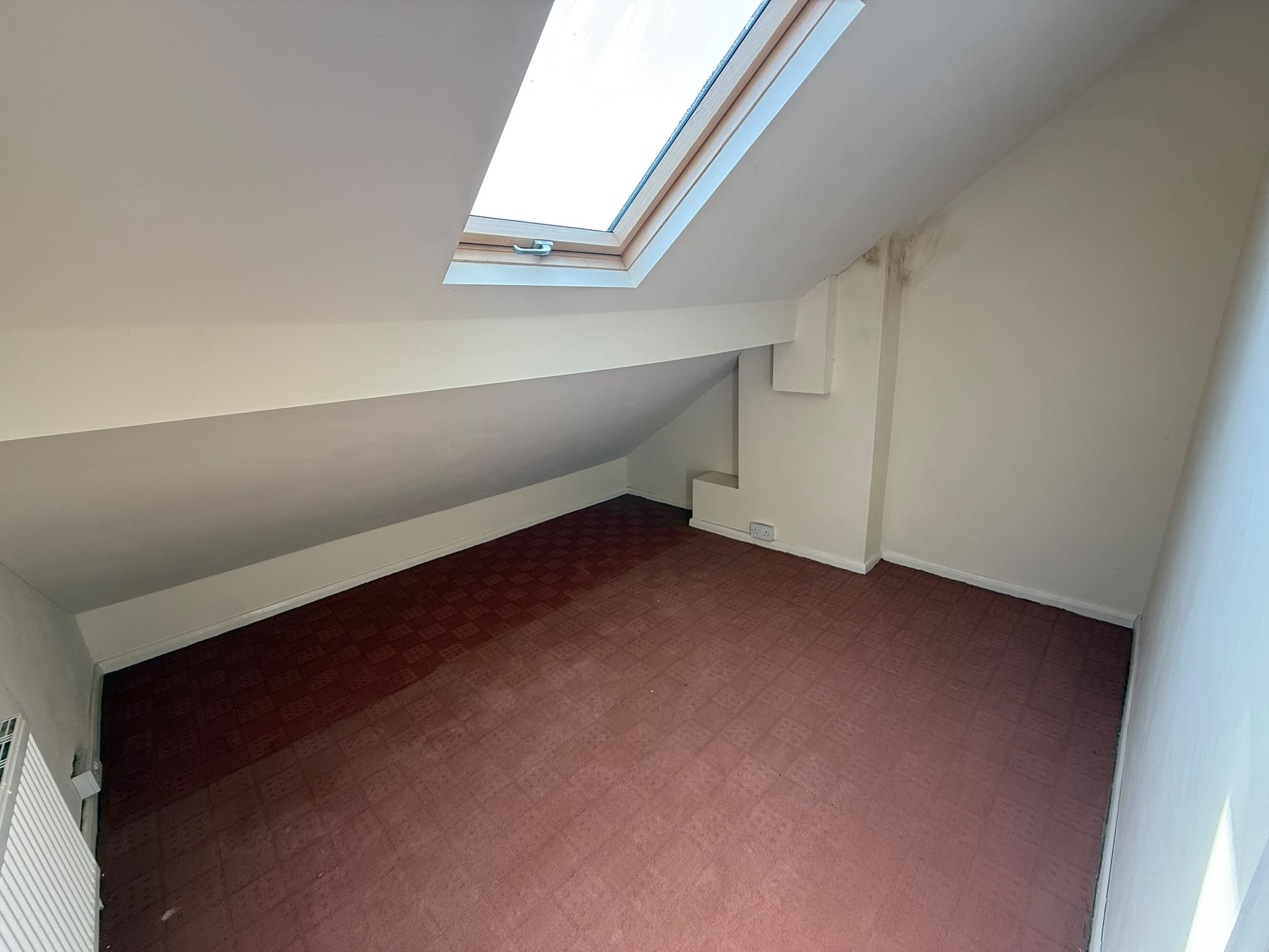 Nansen Road, B11  — photo 18