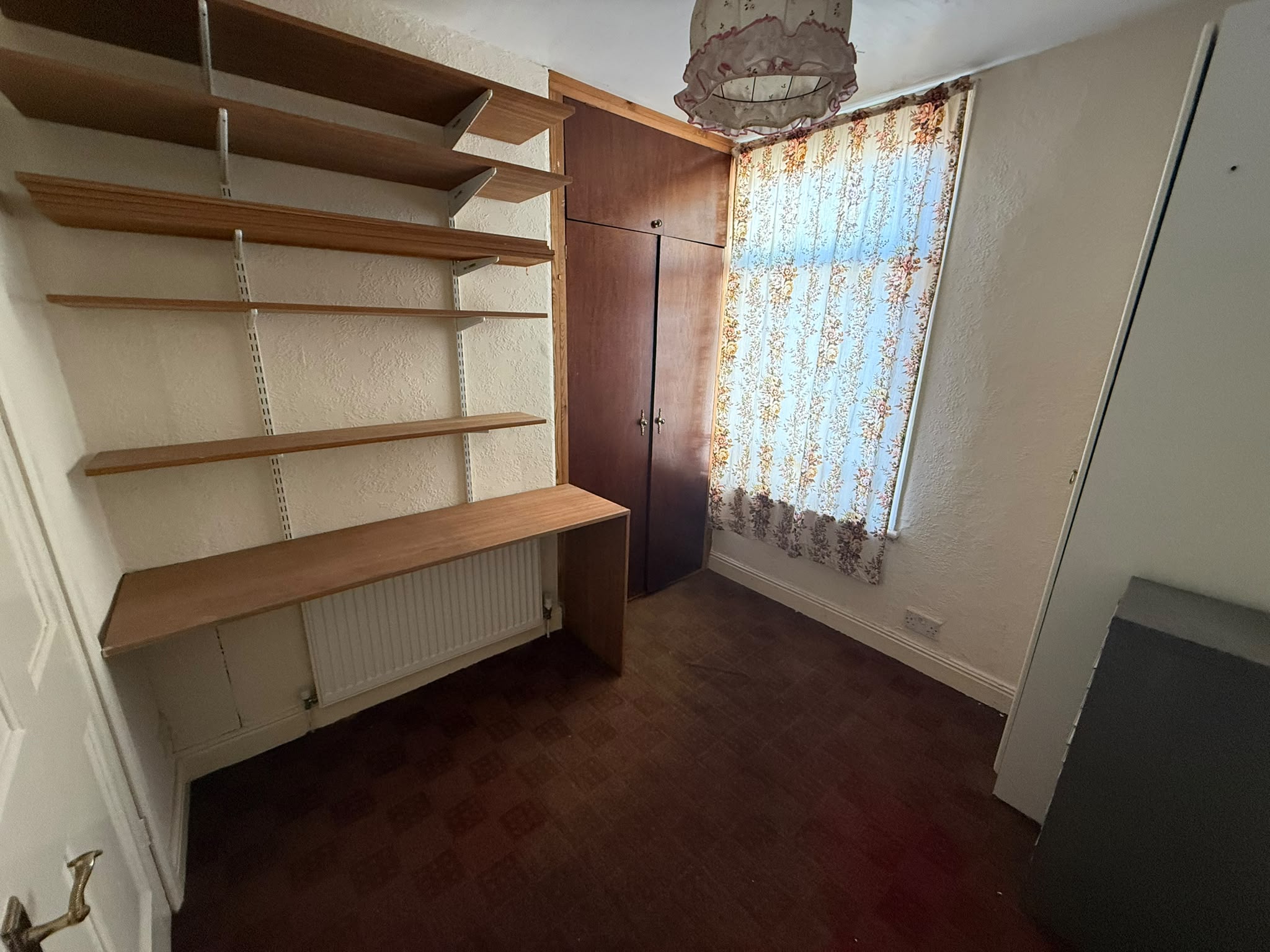 Nansen Road, B11  — photo 14