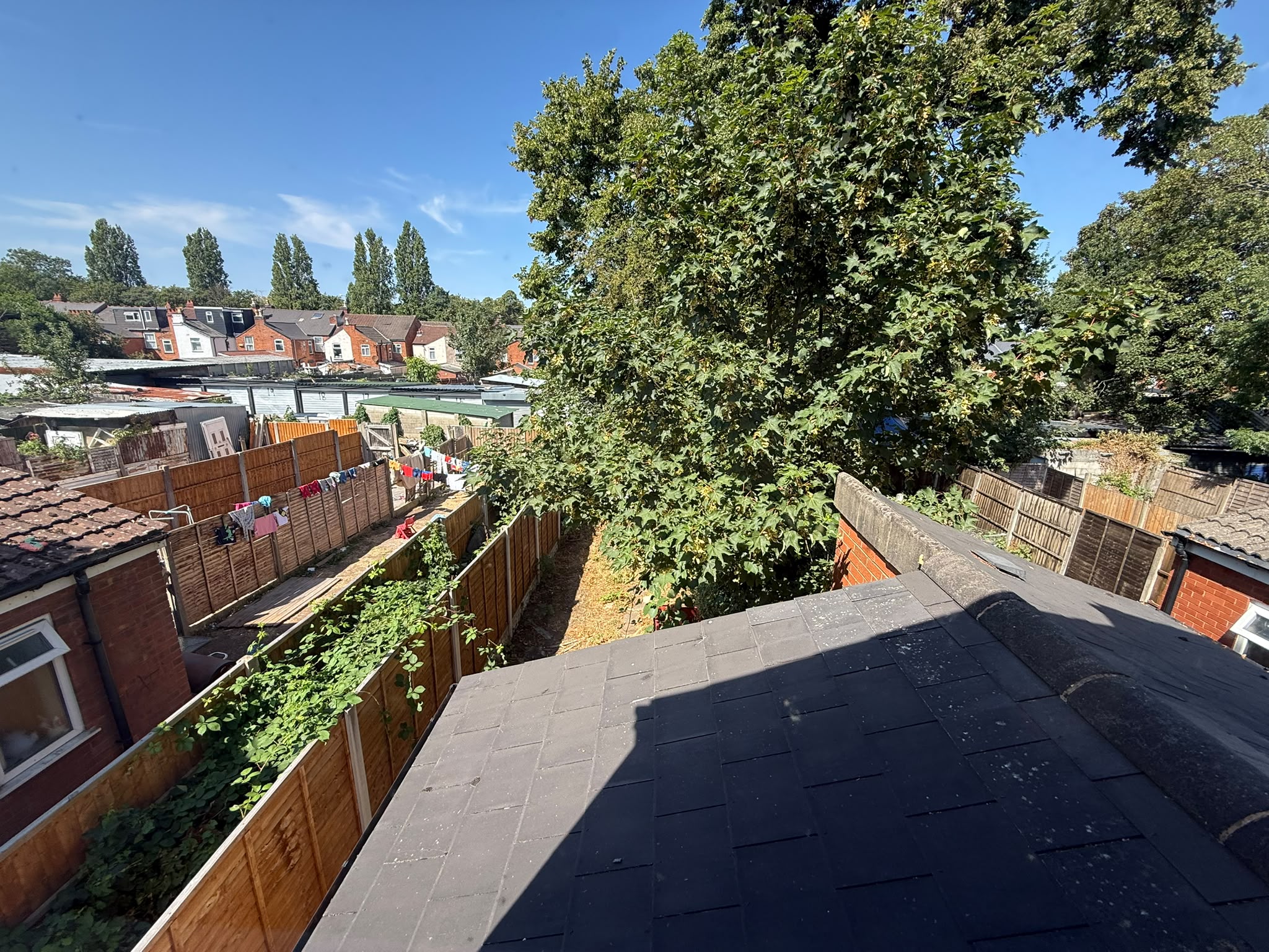 Nansen Road, B11  — photo 1