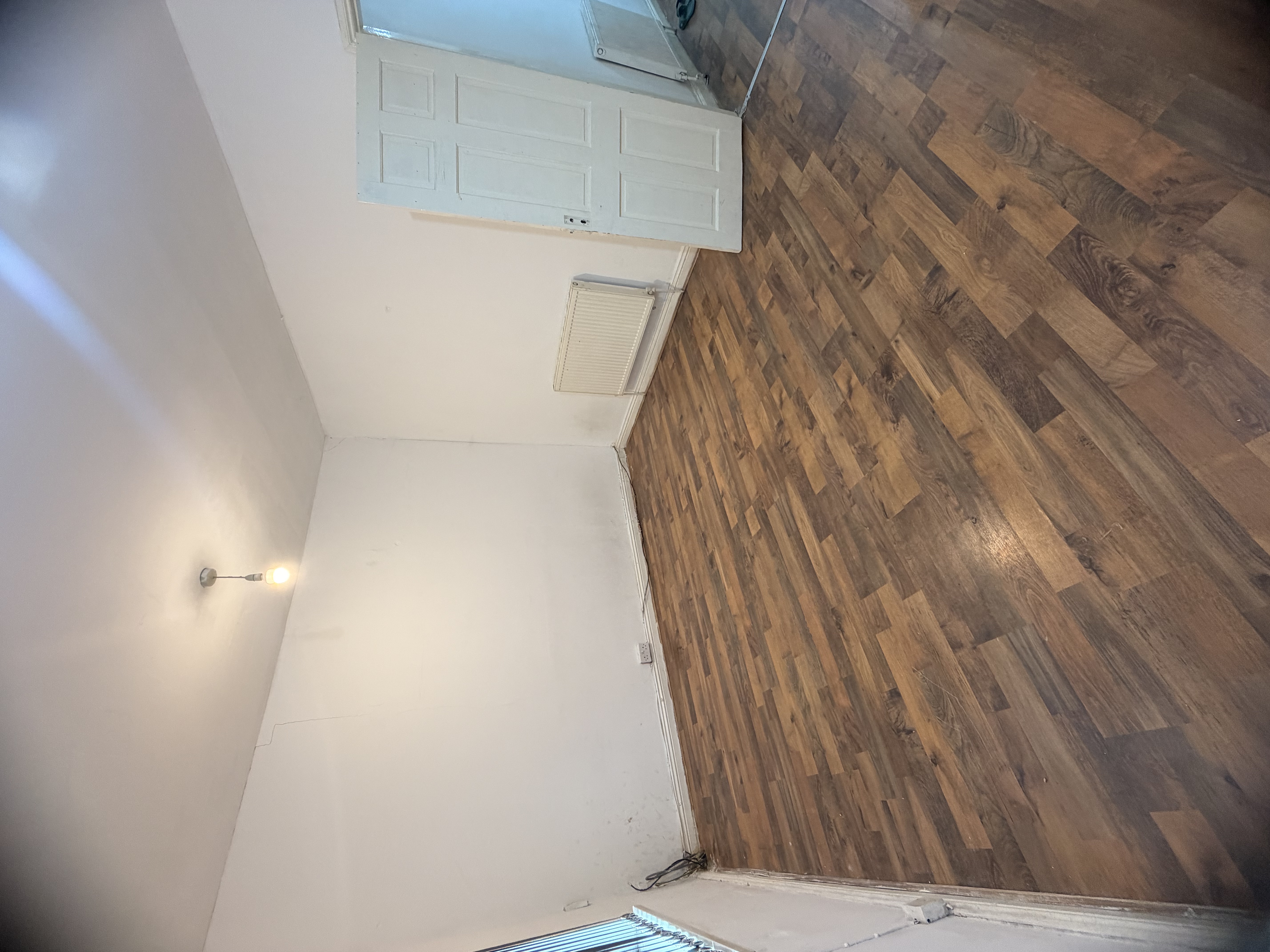 Flat Above 70 Showell Green — photo 2
